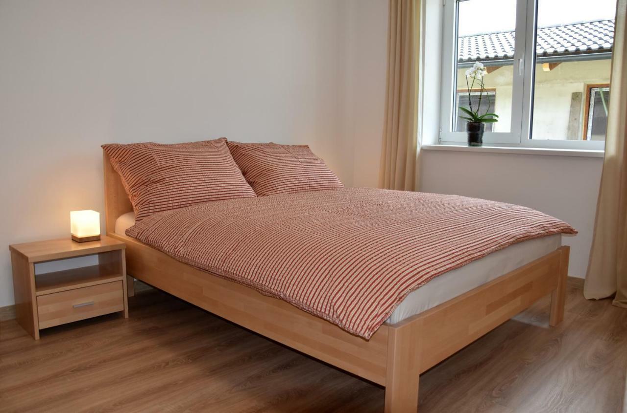 Apartament Elemir Bešeňová Zewnętrze zdjęcie
